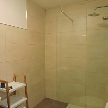 מלון Casa Pancho 2*